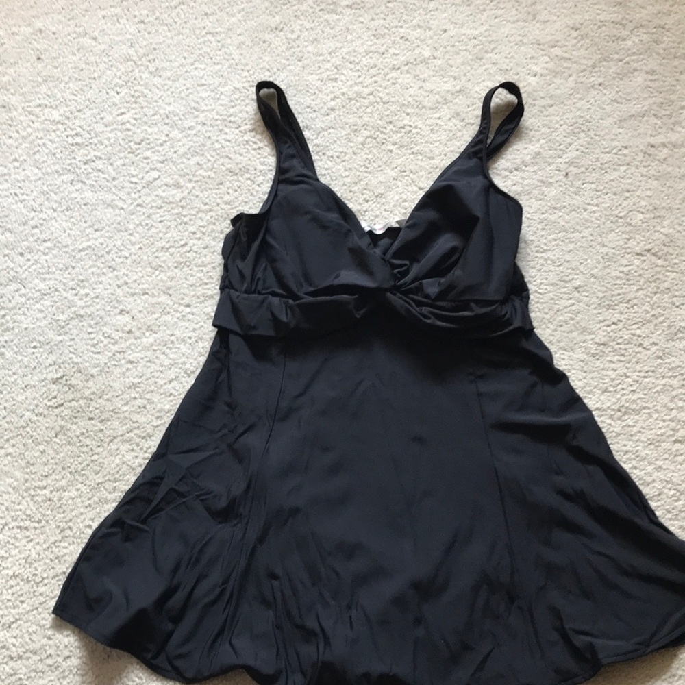 Avenue Swimsuit 20w